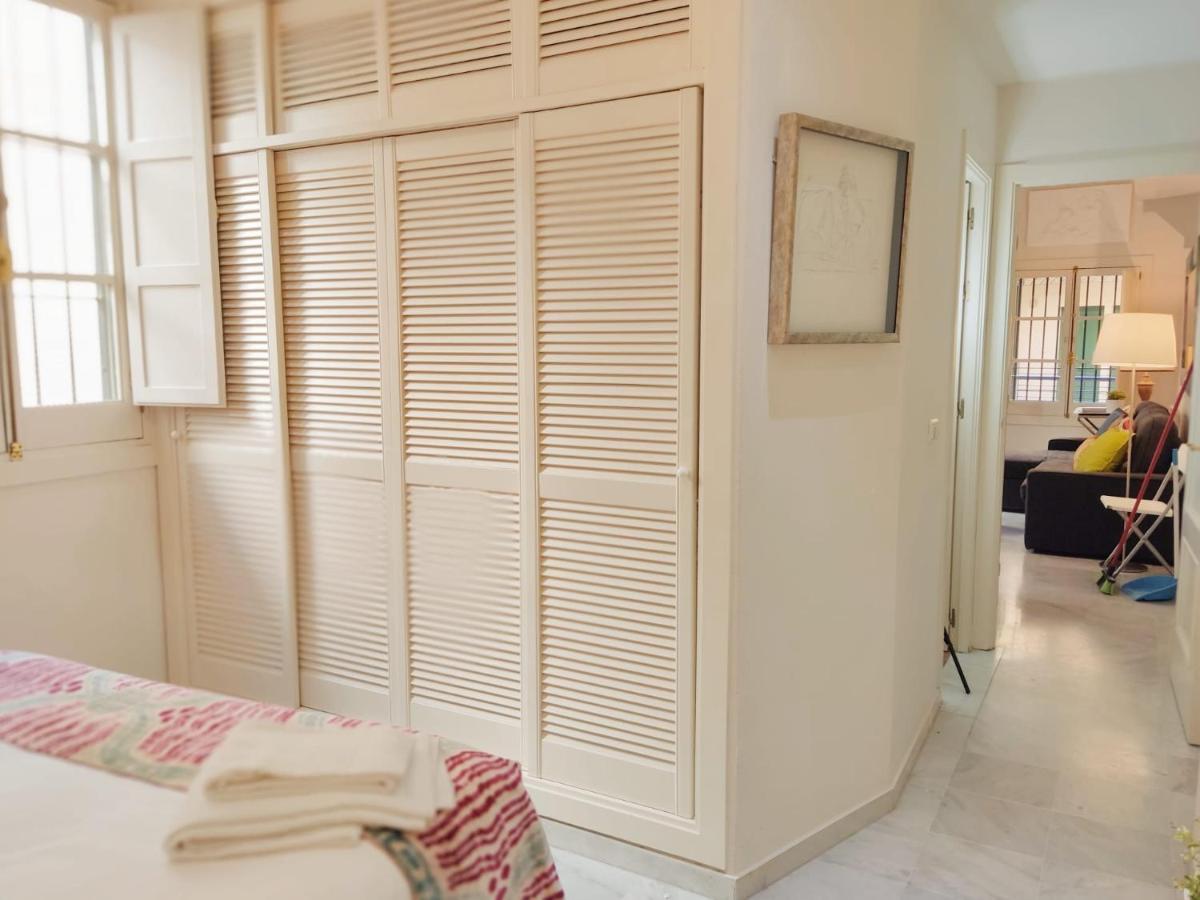 Homeyseville-Bright Apartment At Santa Cruz 4 Pax, Parking Optional Ngoại thất bức ảnh
