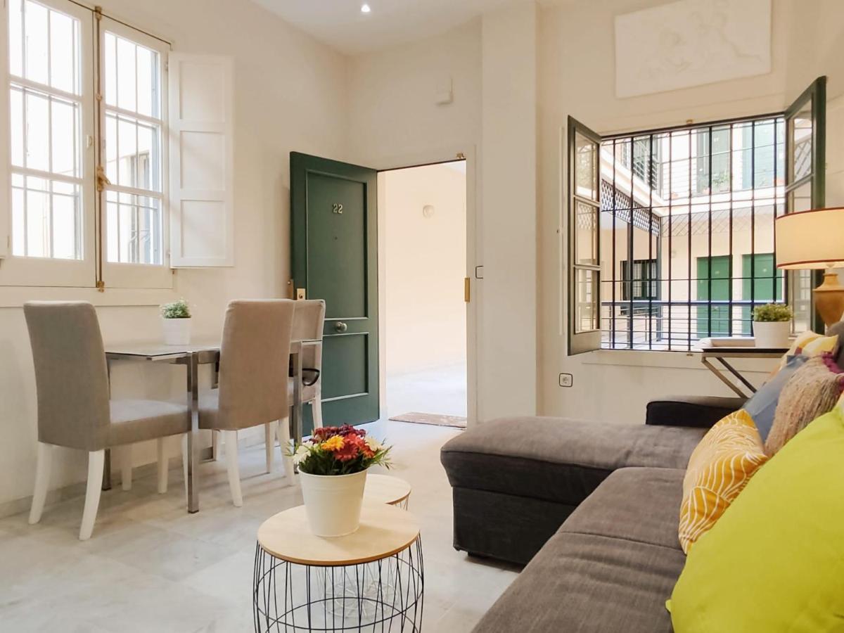 Homeyseville-Bright Apartment At Santa Cruz 4 Pax, Parking Optional Ngoại thất bức ảnh