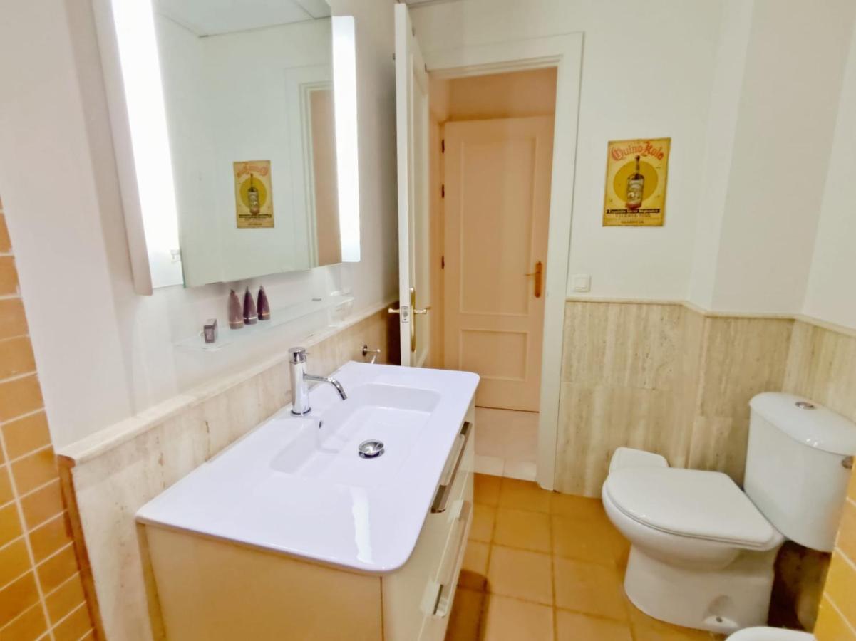 Homeyseville-Bright Apartment At Santa Cruz 4 Pax, Parking Optional Ngoại thất bức ảnh