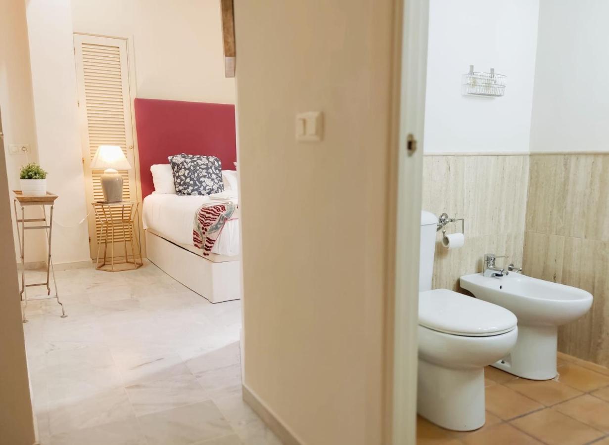 Homeyseville-Bright Apartment At Santa Cruz 4 Pax, Parking Optional Ngoại thất bức ảnh