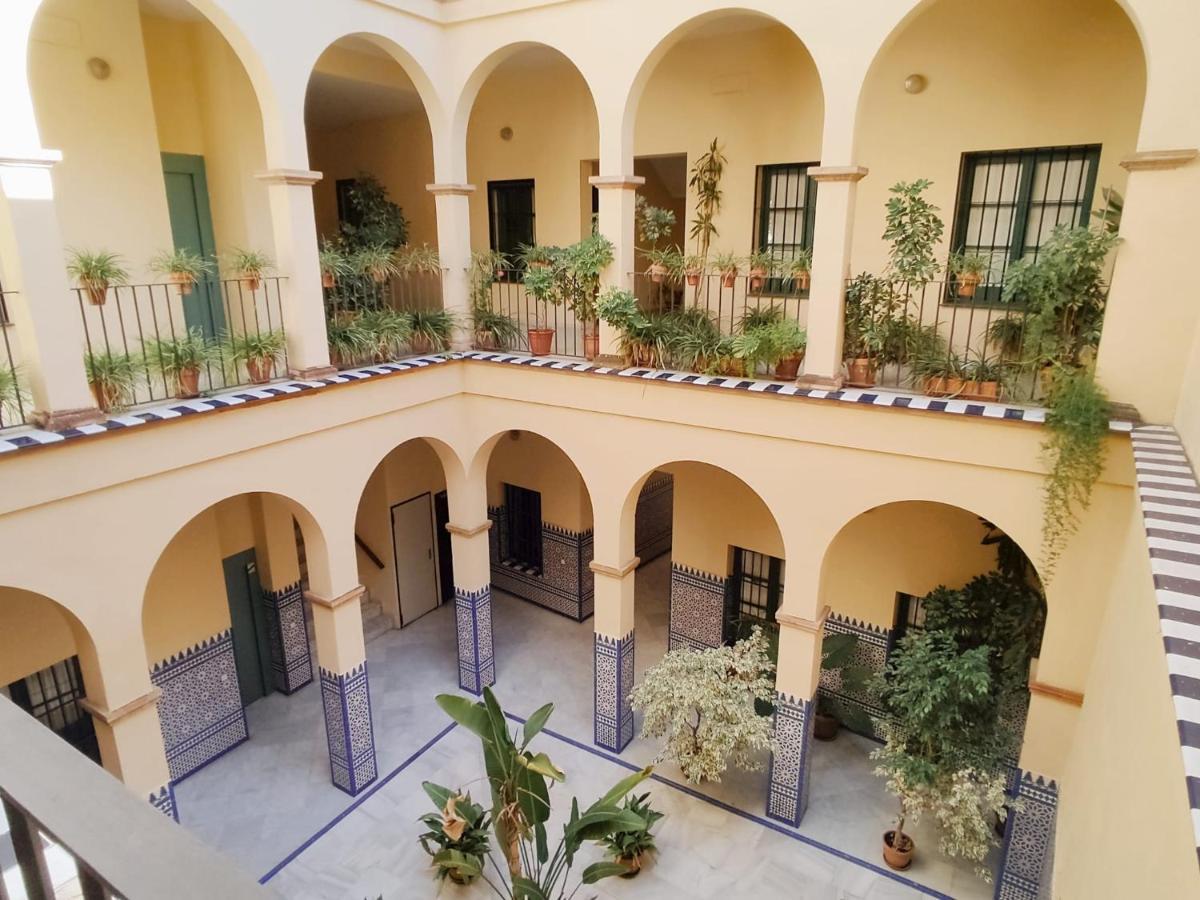 Homeyseville-Bright Apartment At Santa Cruz 4 Pax, Parking Optional Ngoại thất bức ảnh